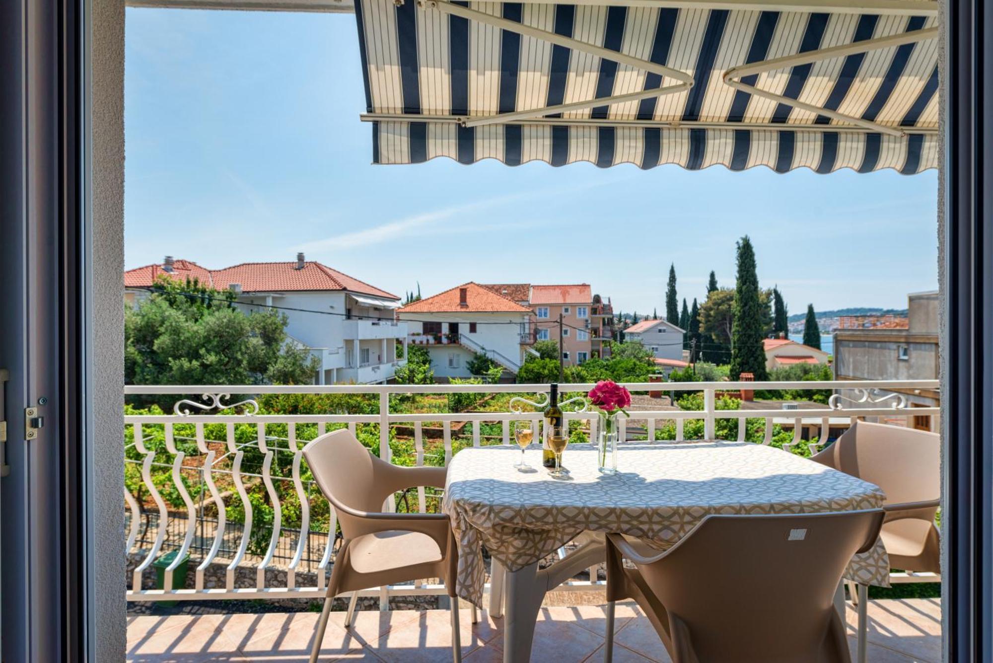 Villa Daniela Trogir Eksteriør bilde