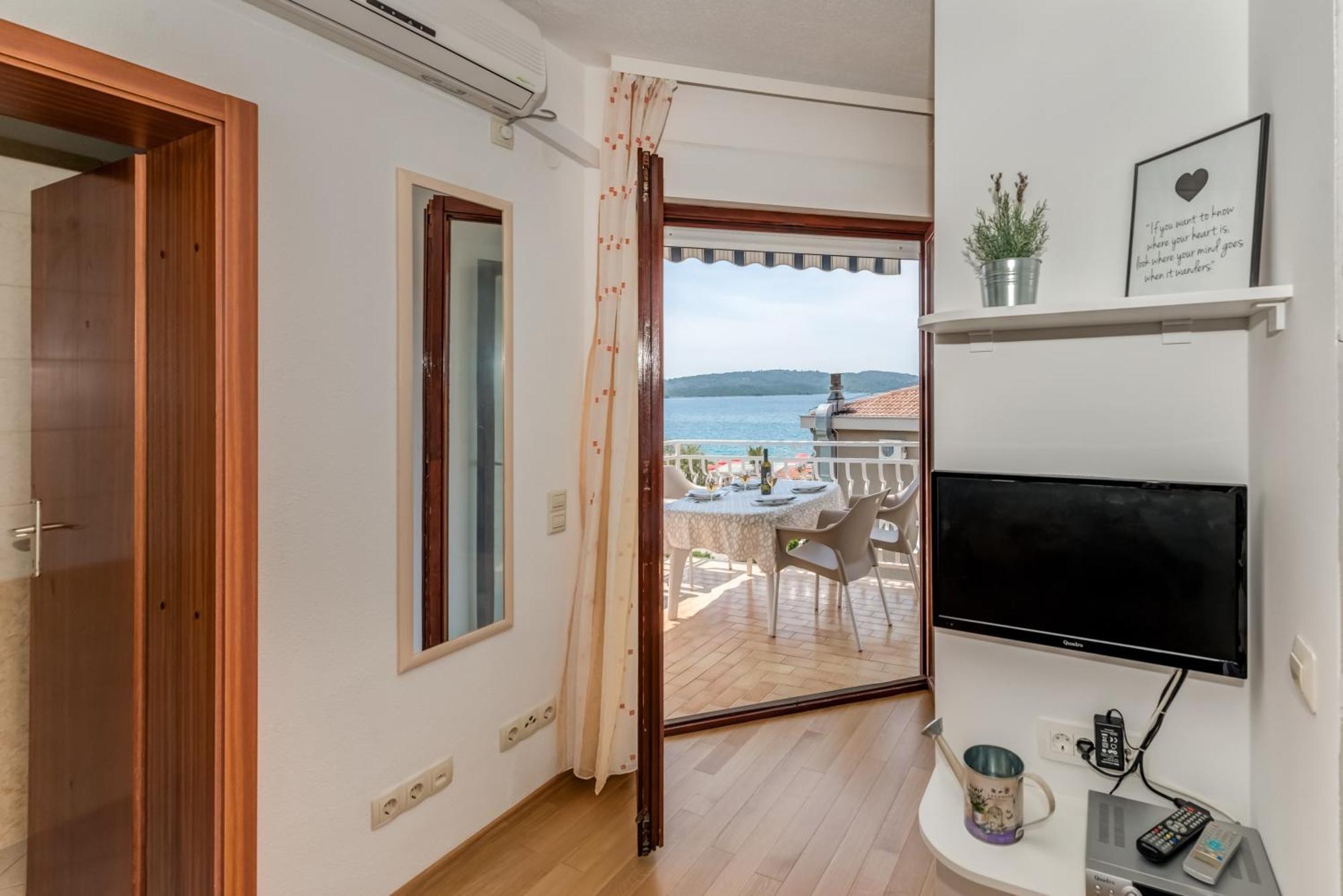 Villa Daniela Trogir Eksteriør bilde